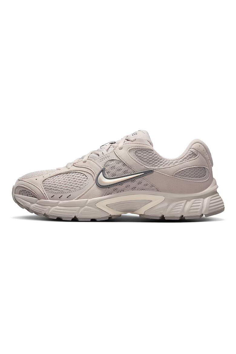 Nike Скосени спортни обувки V5 RNR с мрежеста материя Светло бежово