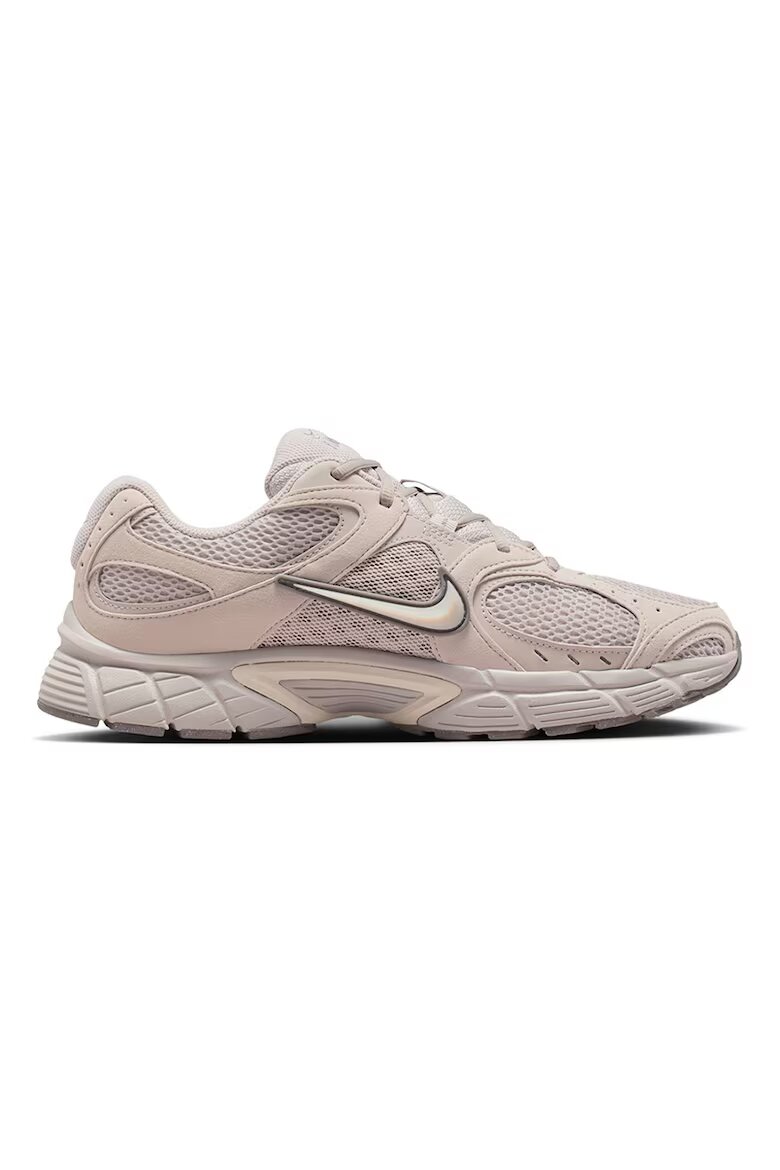 Nike Скосени спортни обувки V5 RNR с мрежеста материя Светло бежово
