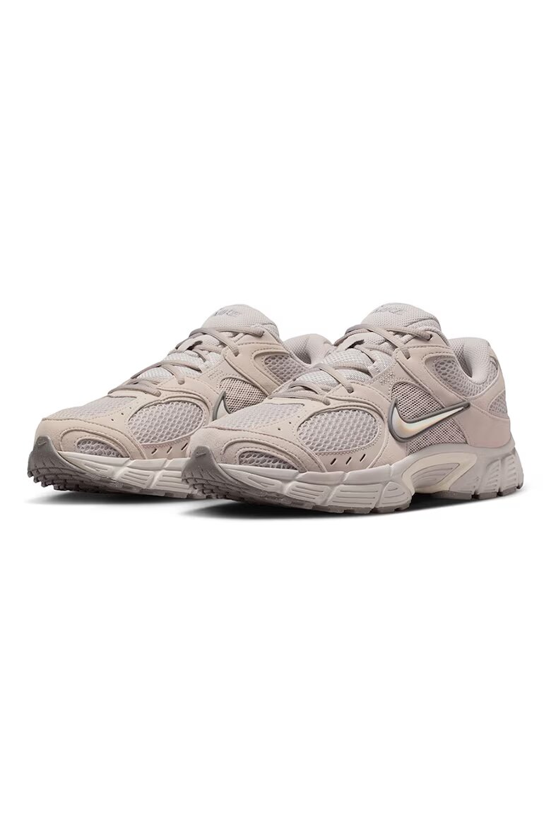 Nike Скосени спортни обувки V5 RNR с мрежеста материя Светло бежово