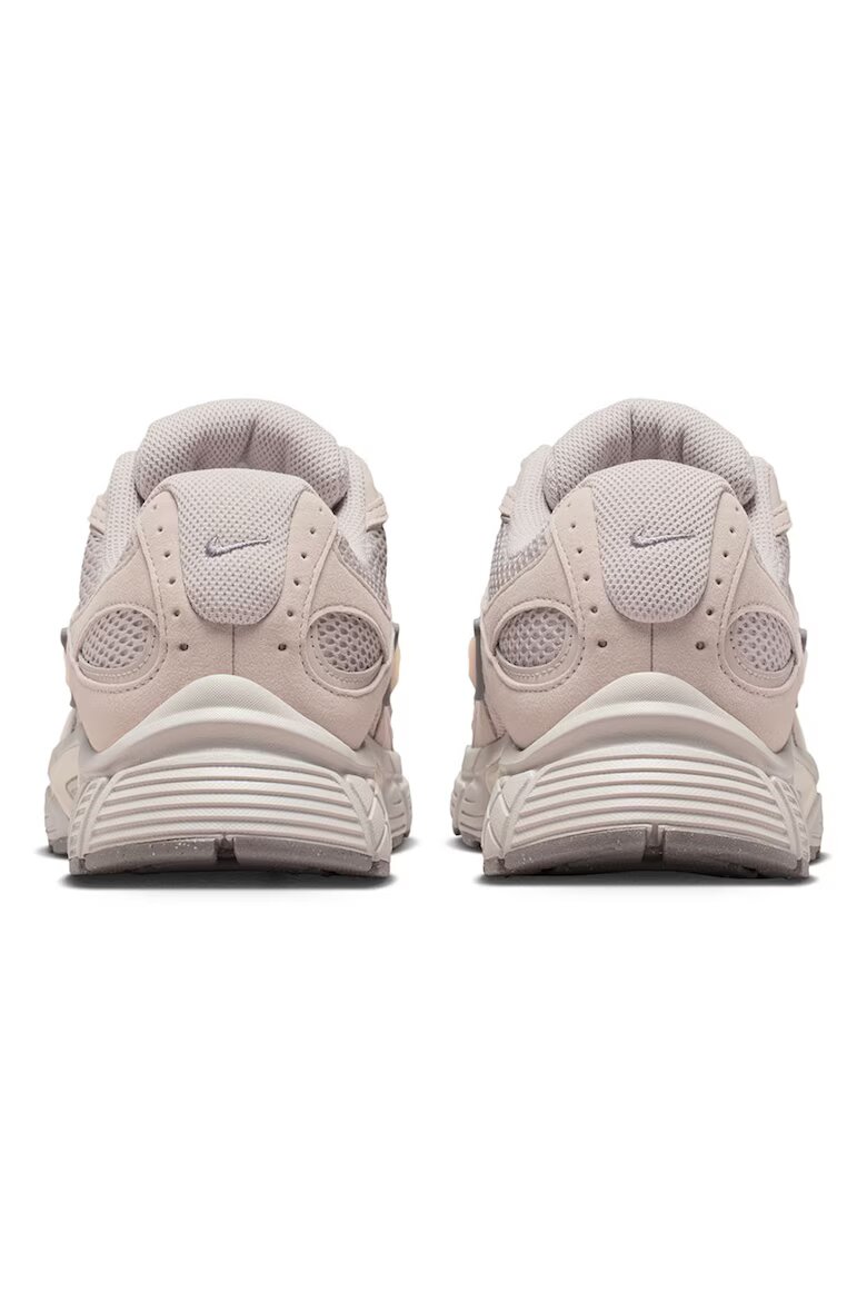 Nike Скосени спортни обувки V5 RNR с мрежеста материя Светло бежово