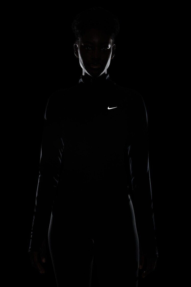 Nike Слим блуза за бягане Tempo Swoosh с овален подгъв Бял/Черен