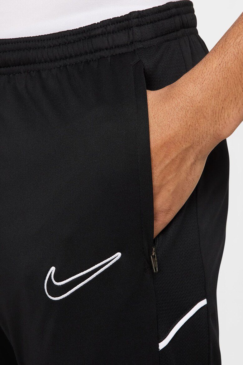 Nike Слим футболен панталон Черен/Мръснобял