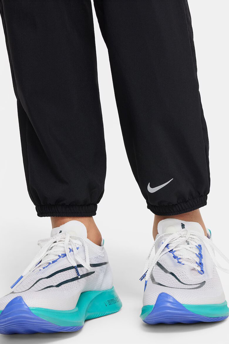 Nike Спортен панталон с джобове Черен