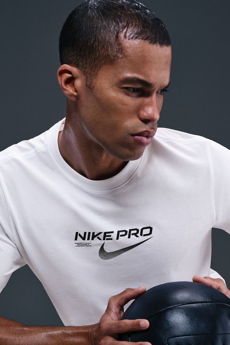 Nike Спортна тениска с Dri-FIT Бял