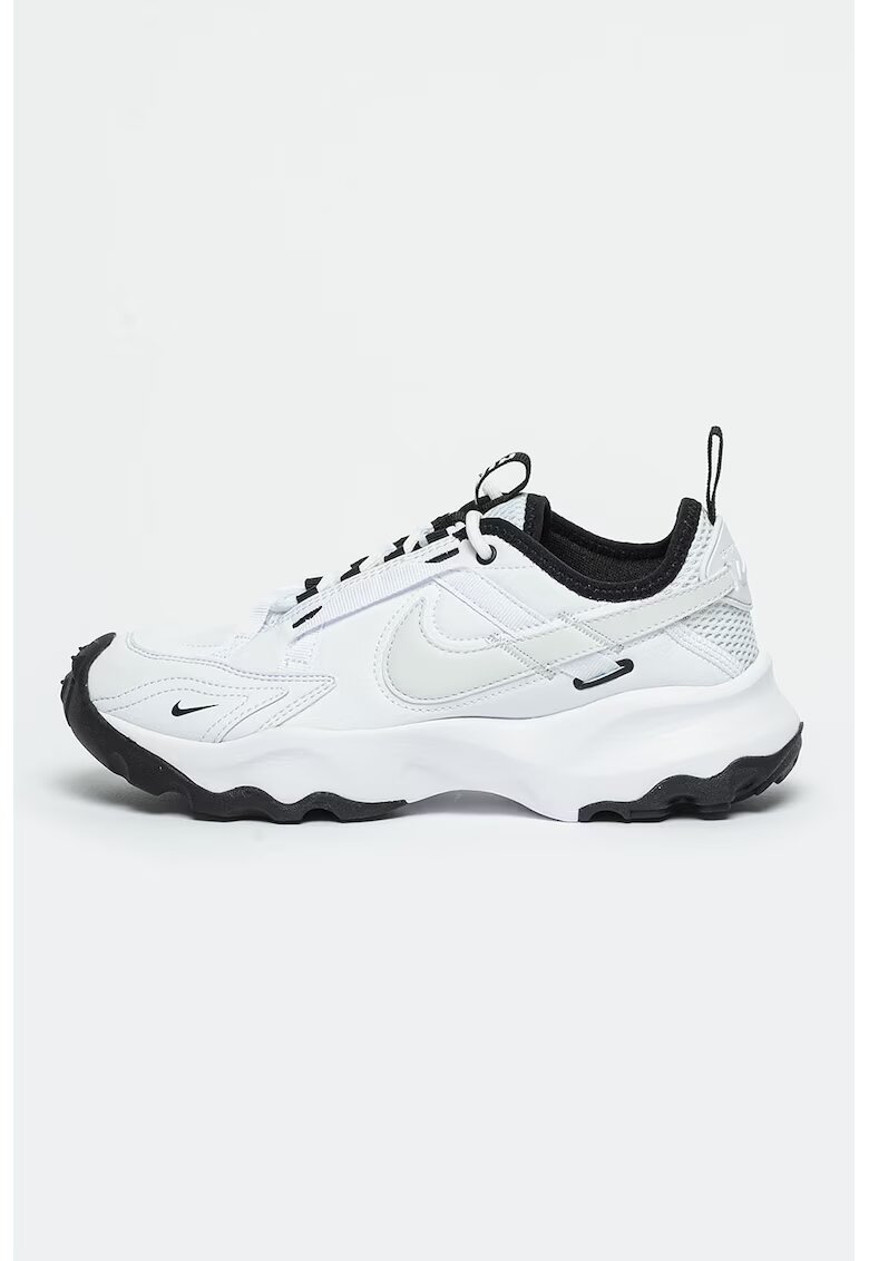 Nike Спортни обувки от еко кожа с мрежа - Бял/Черен