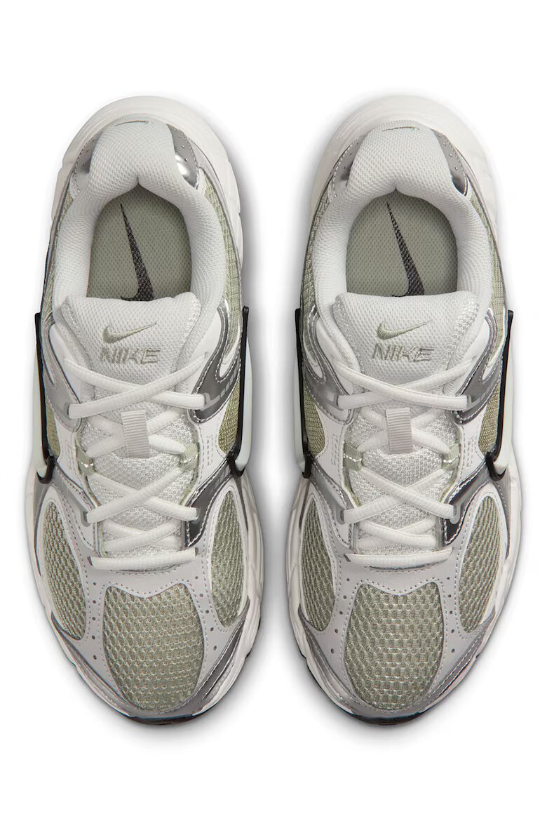Nike Спортни обувки V5 RNR от еко кожа и текстил Сив