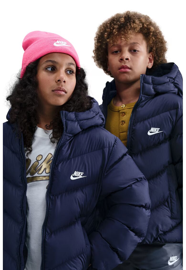 Nike Свободно подплатено зимно яке с лого - Бял/Тъмносин