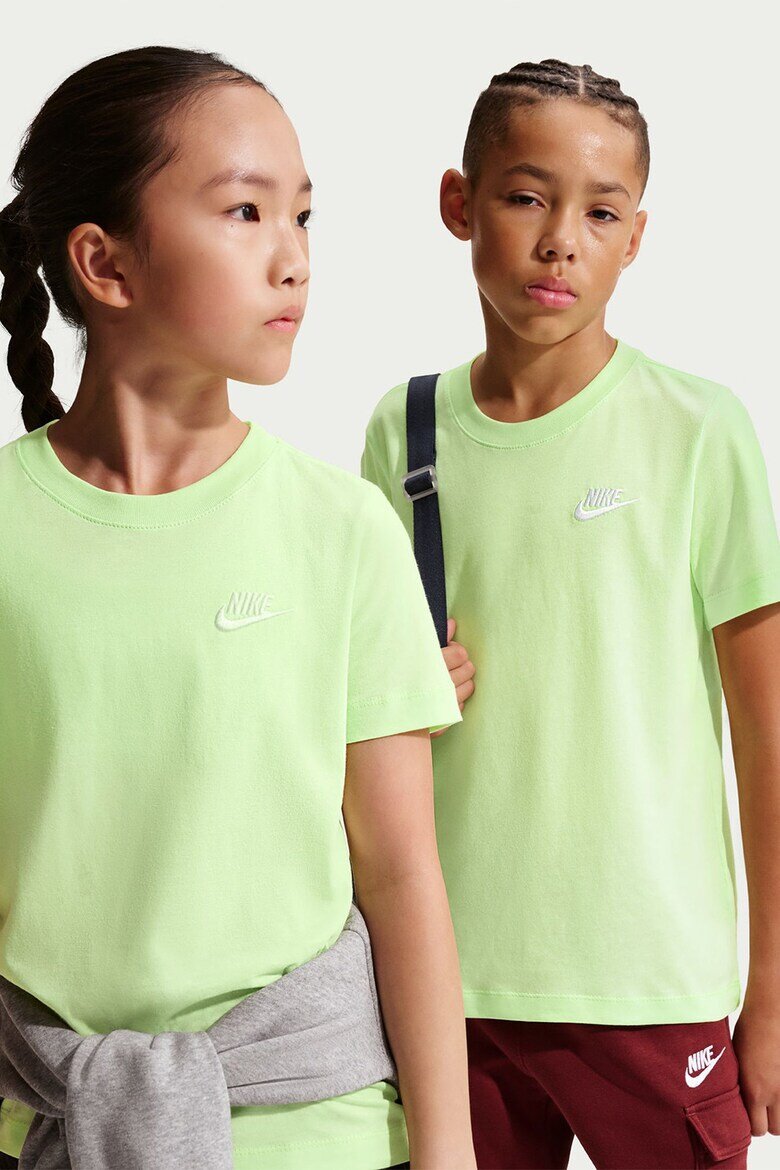 Nike Тениска Futura с овално деколте