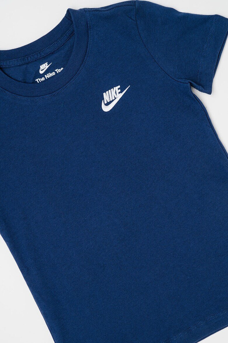 Nike Тениска Futura с овално деколте Бял/Тъмносин