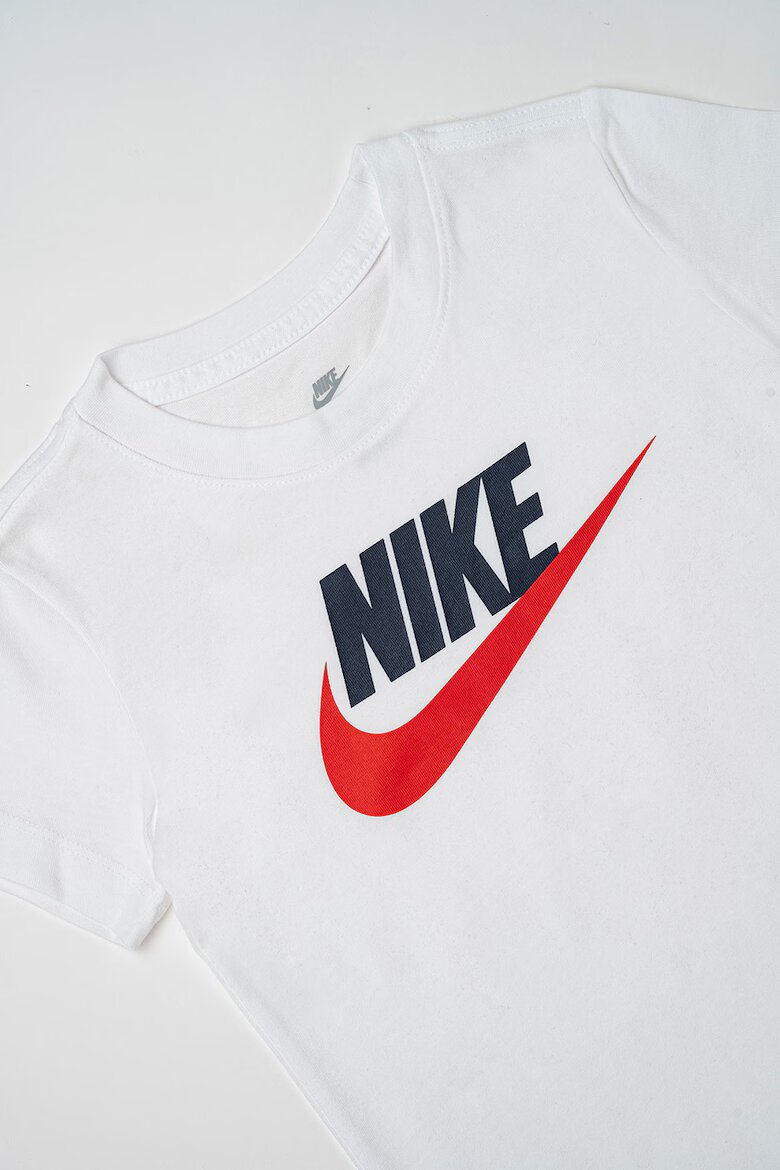 Nike Тениска Futura с овално деколте и лого Бял