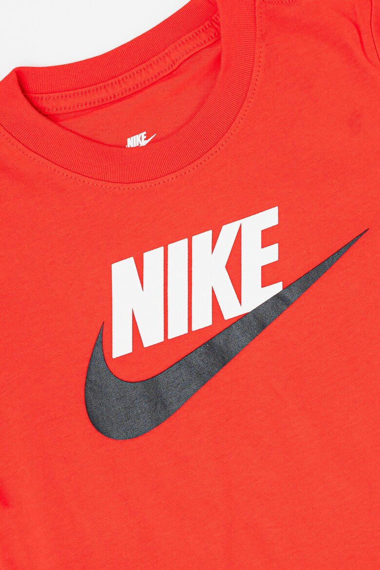 Nike Тениска Futura с овално деколте и лого Бял/Черен/Аленочервен