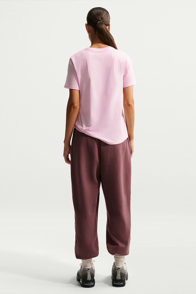 Nike Тениска Sportswear Club Essentials с овално деколте