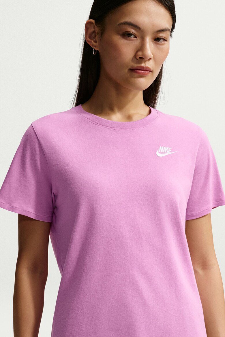 Nike Тениска Sportswear Club Essentials с овално деколте Пастелнорозов