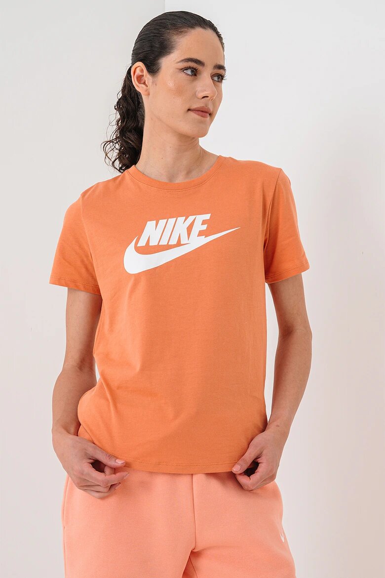Nike Тениска Sportswear Essentials с лого Розова сьомга/Бял