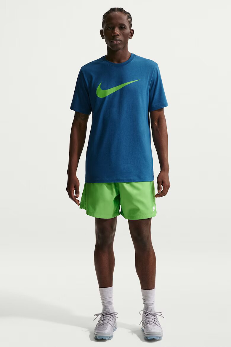 Nike Тениска Sportswear Swoosh с лого Лайм зелено/Син