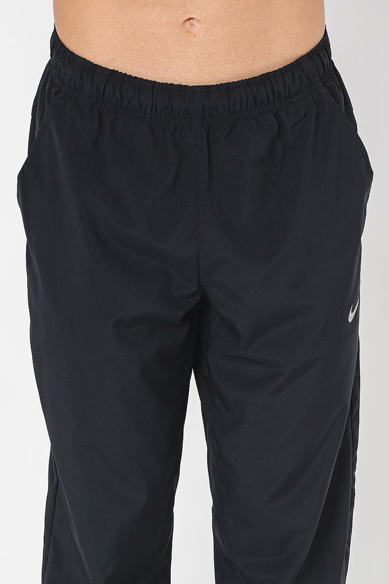 Nike Тренировъчен панталон с Dri Fit със скосени джобове Черен