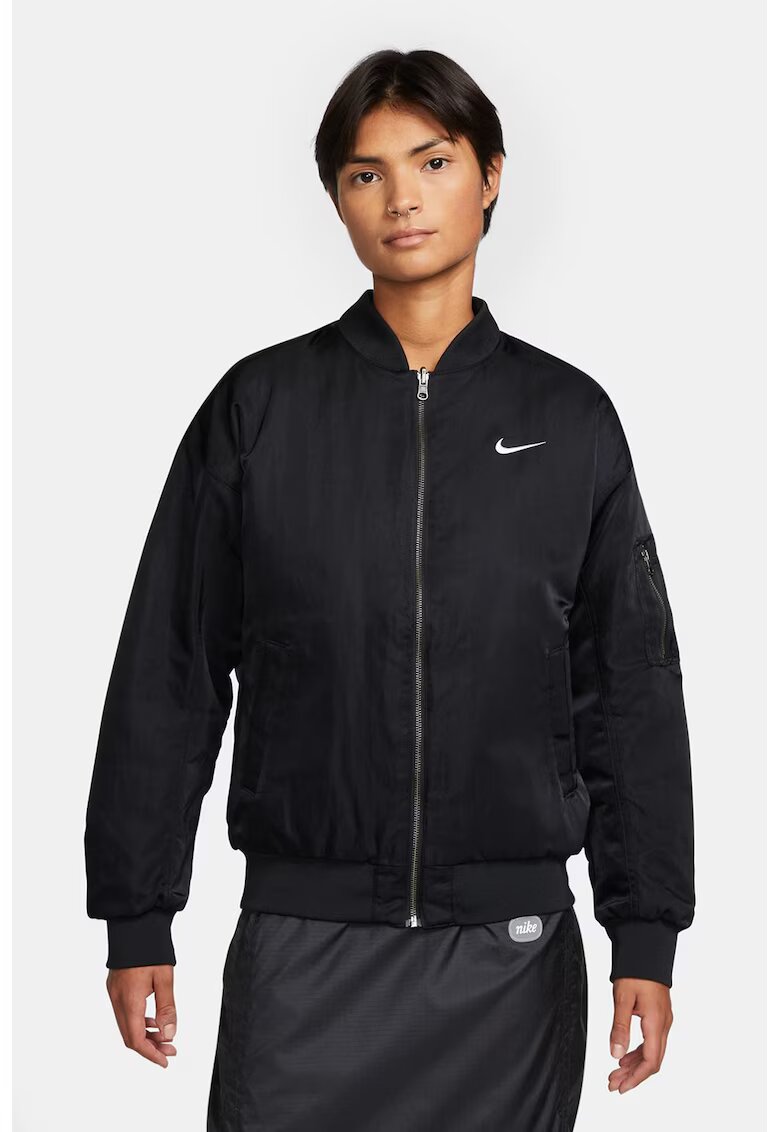 Nike Яке Bomber с набирания