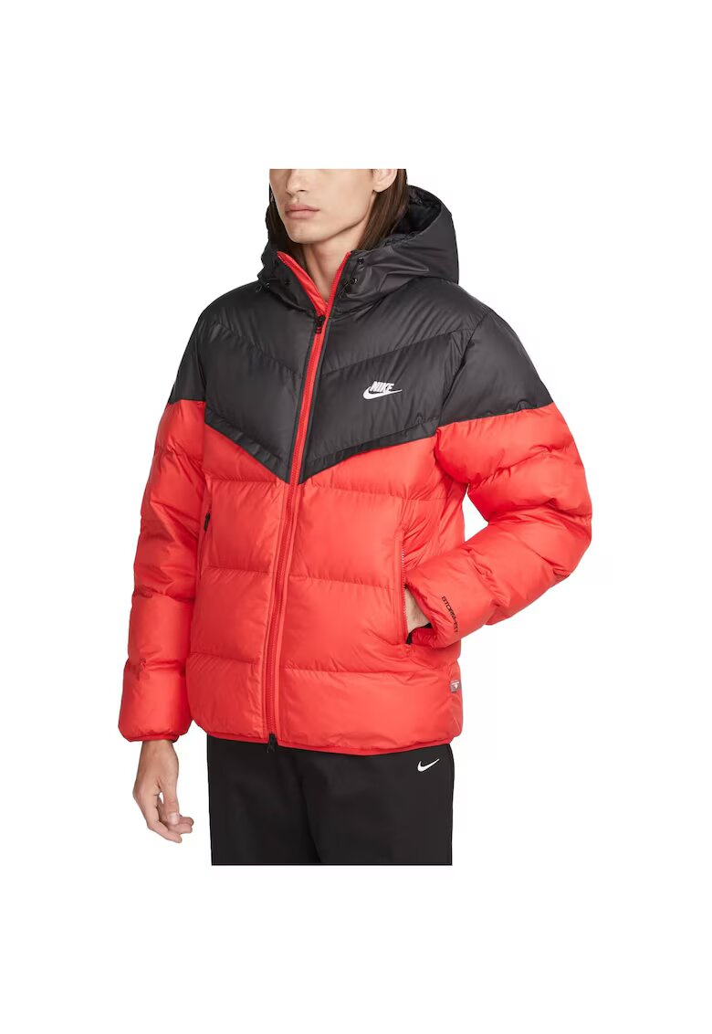 Nike Яке Storm-FIT Windrunner 29701