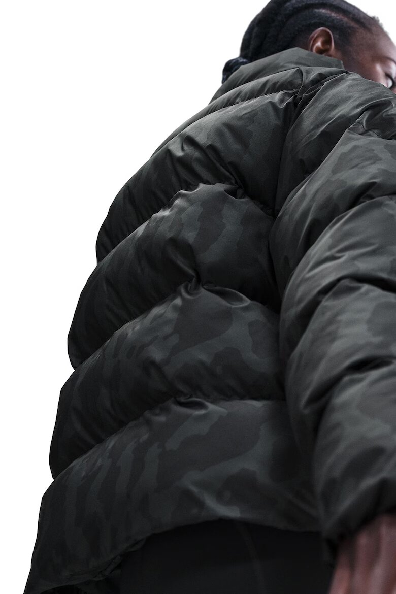 Nike Зимно яке с десен Черен/Бледозелен