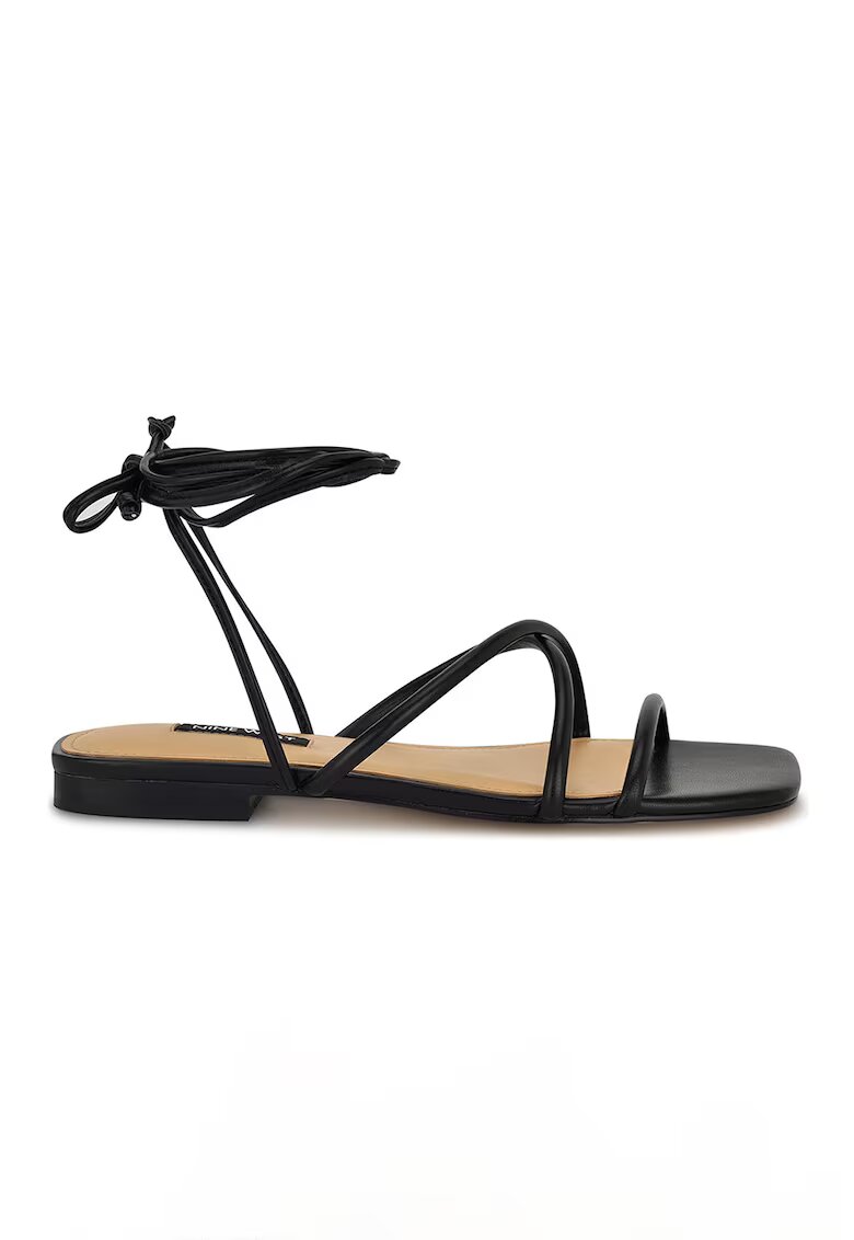 NINE WEST Равни сандали Mikila от еко кожа с квадратен връх - Черен