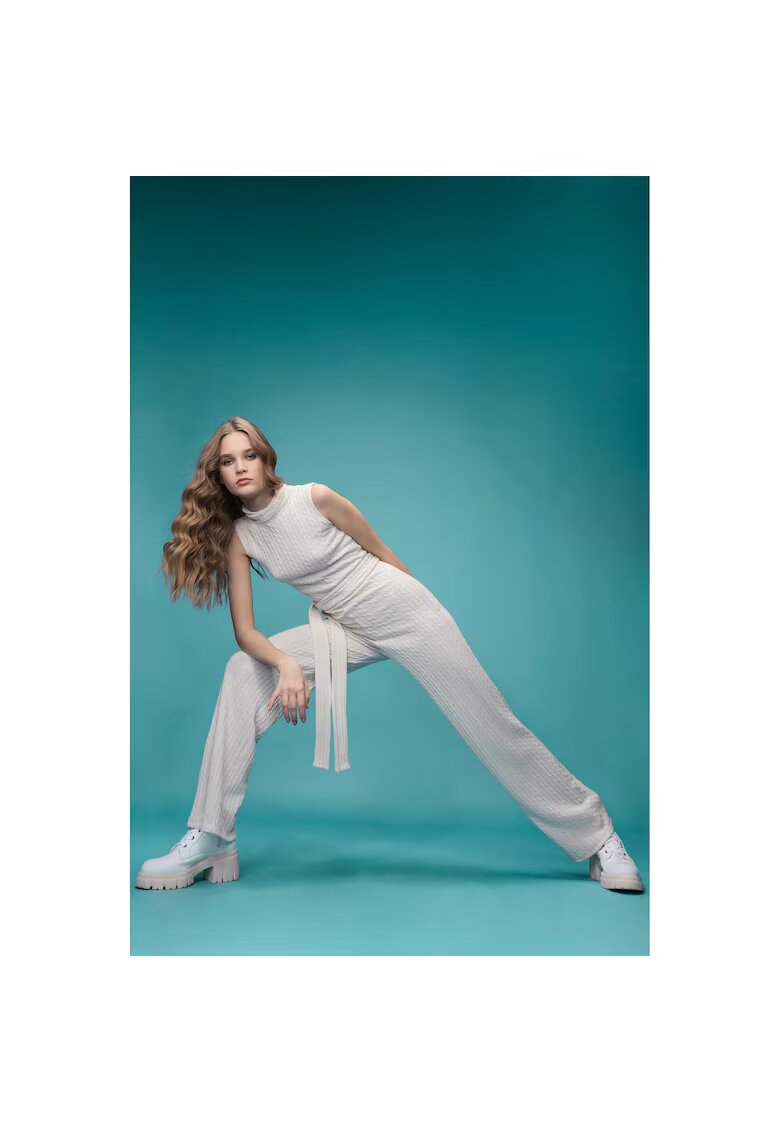 Nympha Clothing Гащеризон без ръкави с колан Kirsi - бял