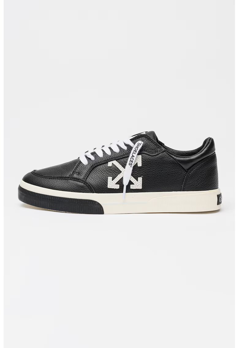 Off-White Кожени спортни обувки Omia - Черен