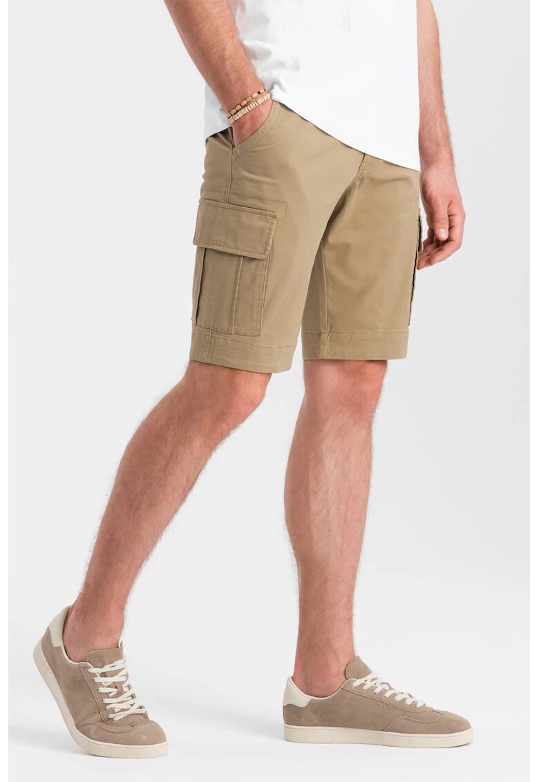 OMBRE Къс панталон карго с джобове - Бежов