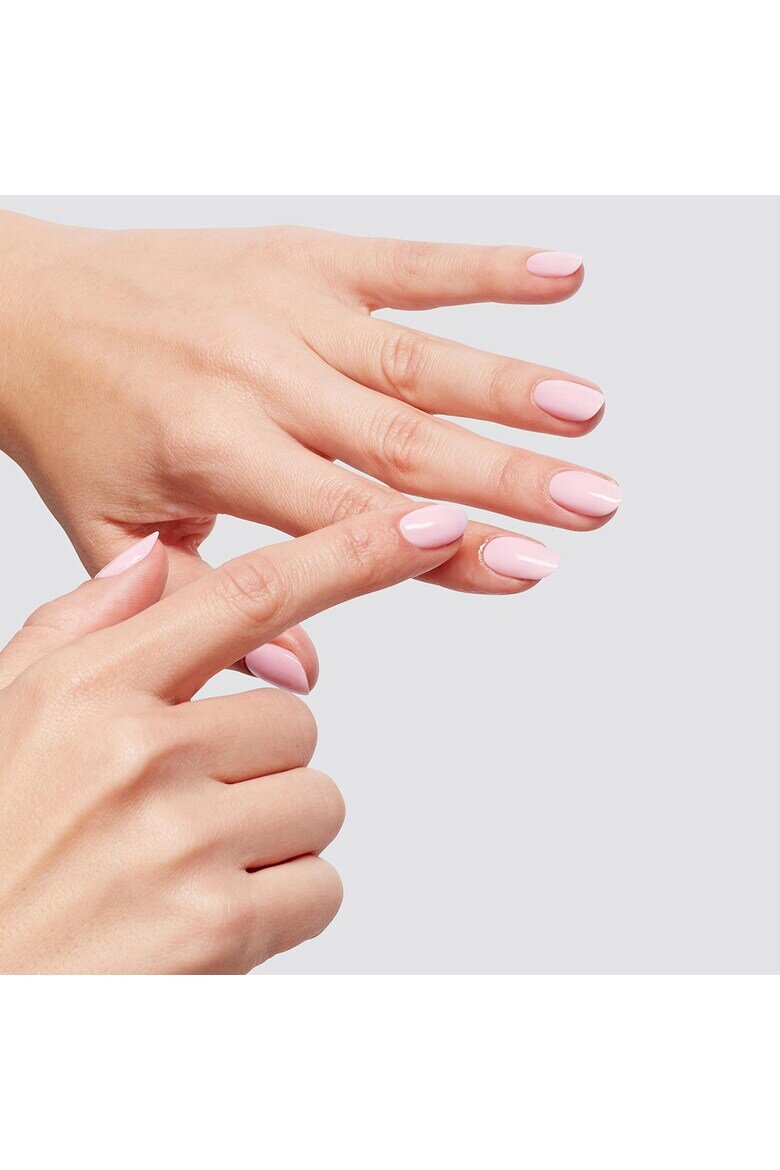 Opi Хидратиращо масло за кожички и нокти Nature Strong Glow Up Nail & Cuticle Oil 8 мл