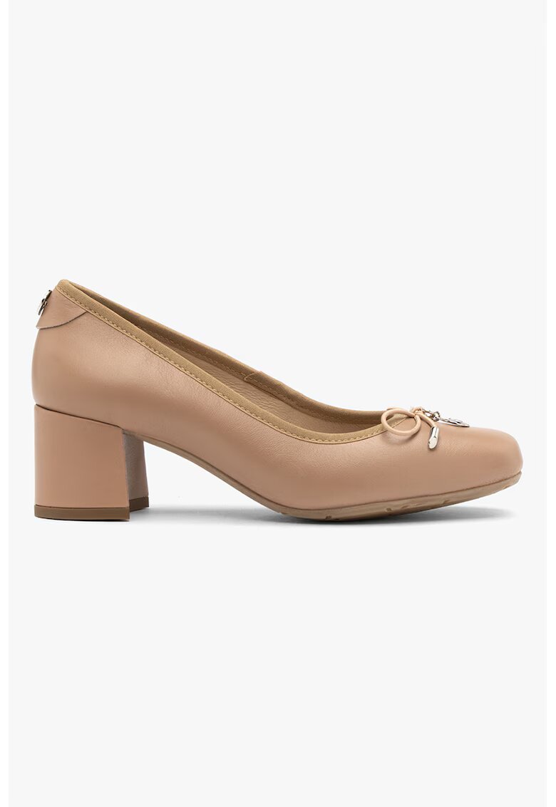 RYLKO Кожени обувки Mija с масивен ток - Камел