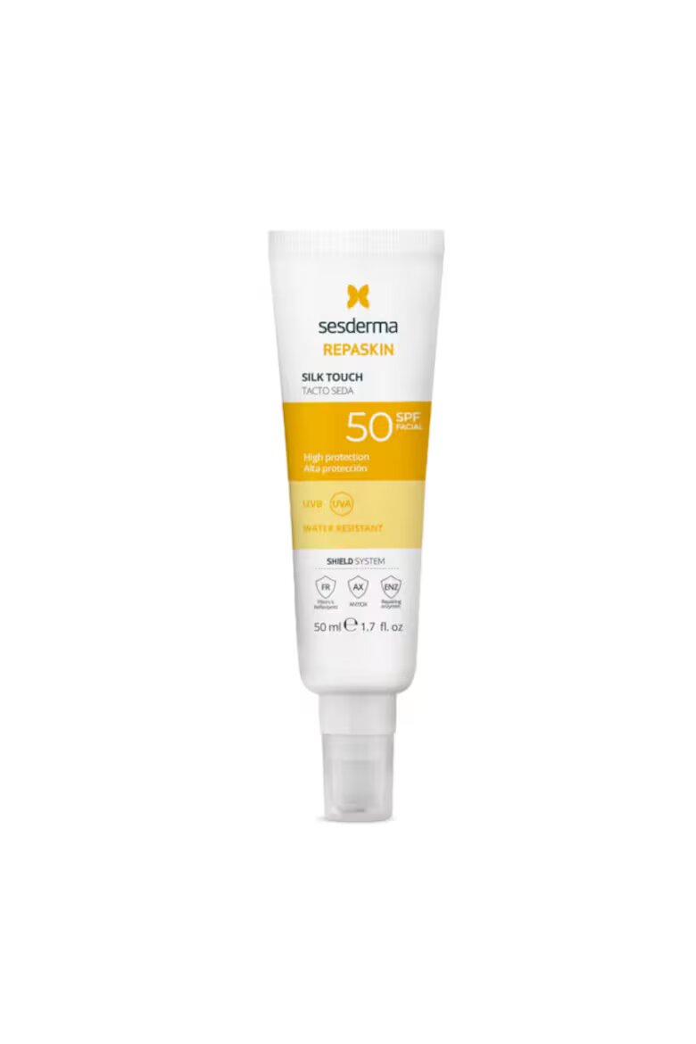 Sesderma Слънцезащитен лосион UVB/UVA REPASKIN Silk Touch SPF50 Кадифена и матова текстура Водоустойчив 50 мл