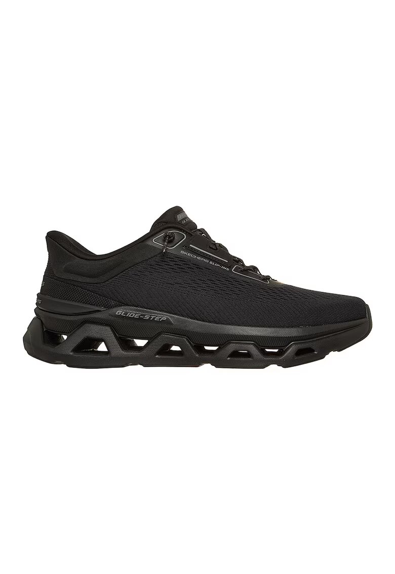 Skechers Спорни обувки Step Altus Slip-Ins - Черен