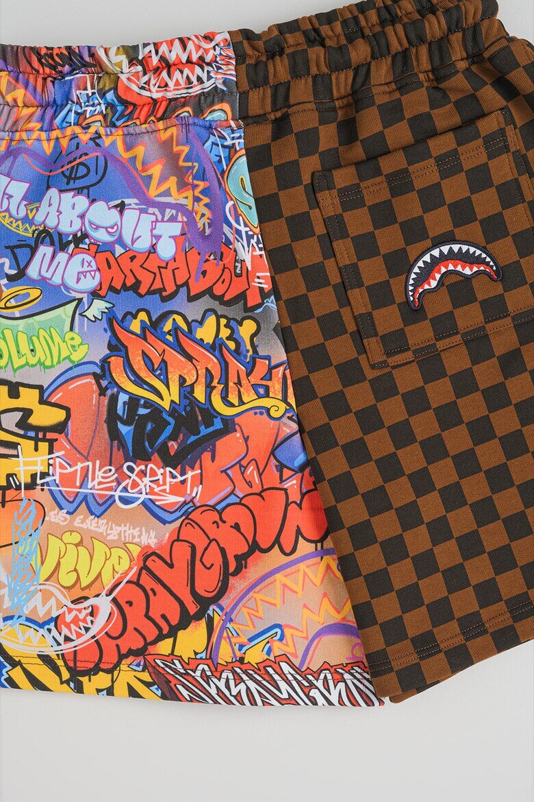 Sprayground Карирани шорти с графика Кафяв/Многоцветен