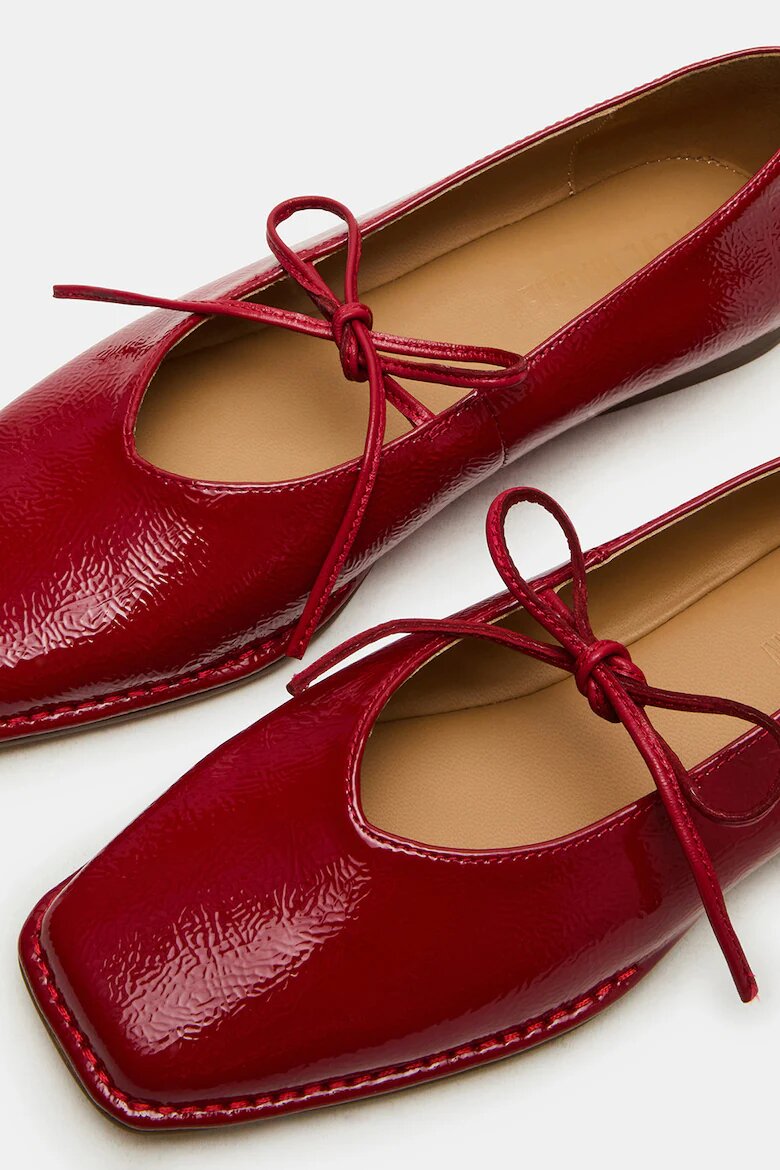 Steve Madden Лачени кожени пантофки с квадратен връх Тъмночервен