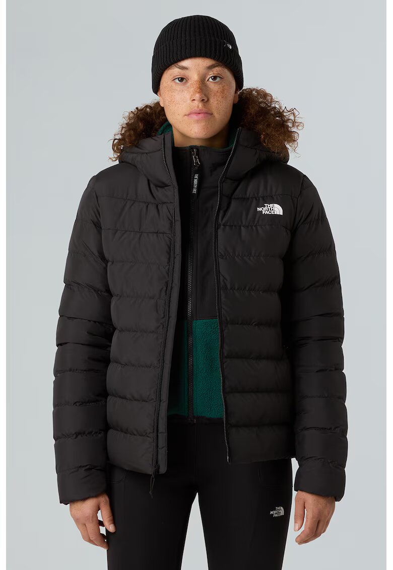 The North Face Зимно яке Aconcagua III с пухена вата и качулка