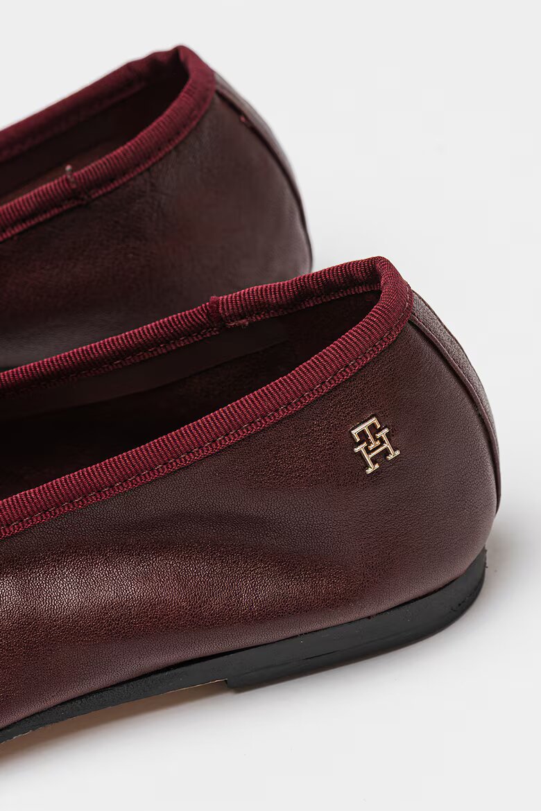 Tommy Hilfiger Кожени пантофки с квадратен връх Бордо