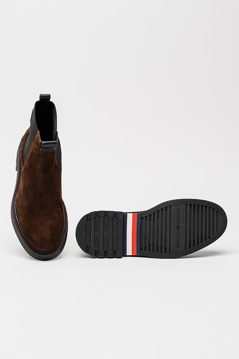 Tommy Hilfiger Олекотени велурени боти Chelsea Черен/Кафяв