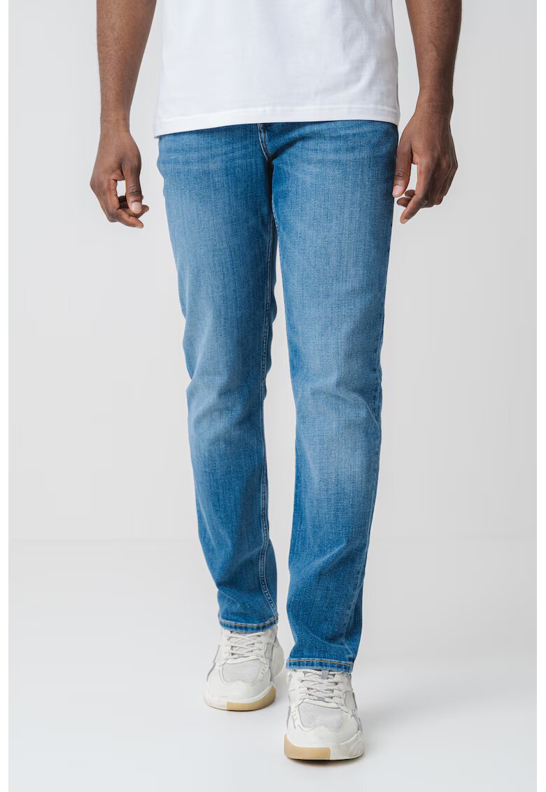 Tommy Hilfiger Прави дънки Denton