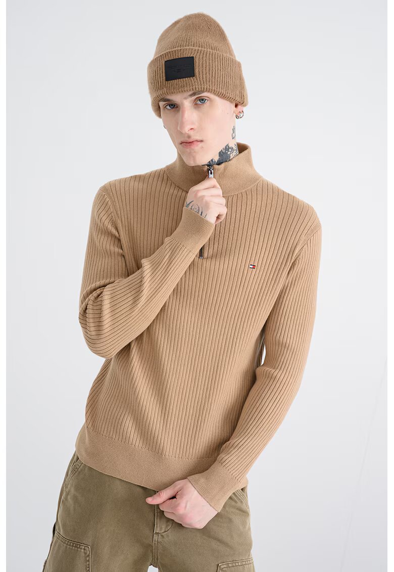 Tommy Hilfiger Рипсен пуловер с органичен памук