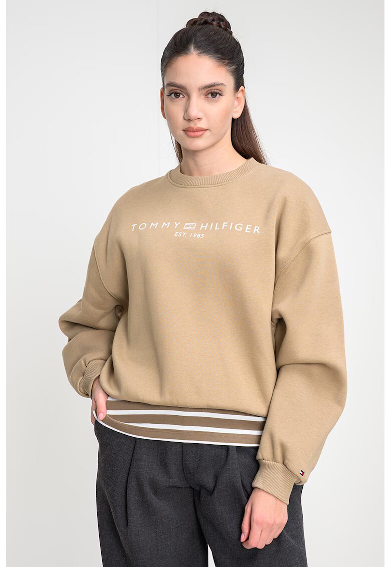 Tommy Hilfiger Суитшърт с лого - Светлокафяв
