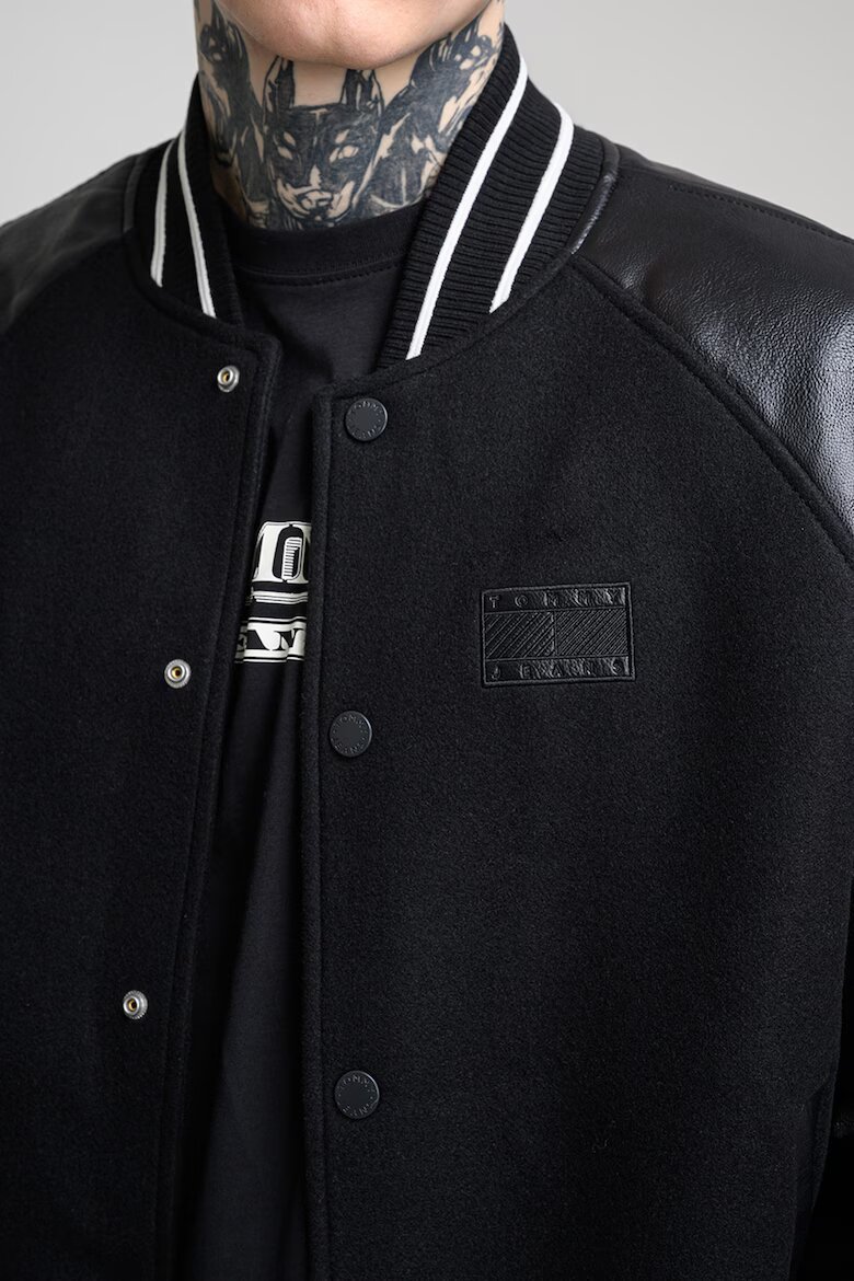 Tommy Jeans Бомбър яке с вълна Черен