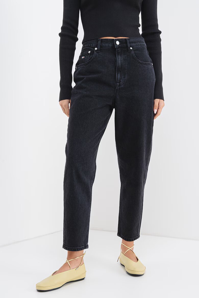 Tommy Jeans Дънки Mom с висока талия Антрацитно сиво