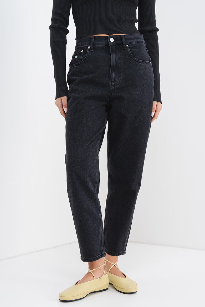 Tommy Jeans Дънки Mom с висока талия Антрацитно сиво