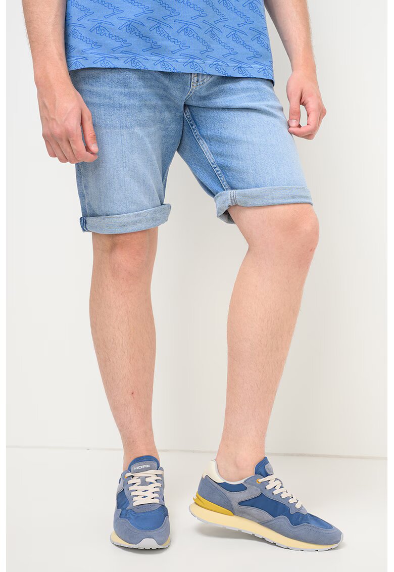 Tommy Jeans Дънкови слим бермуди Ronnie