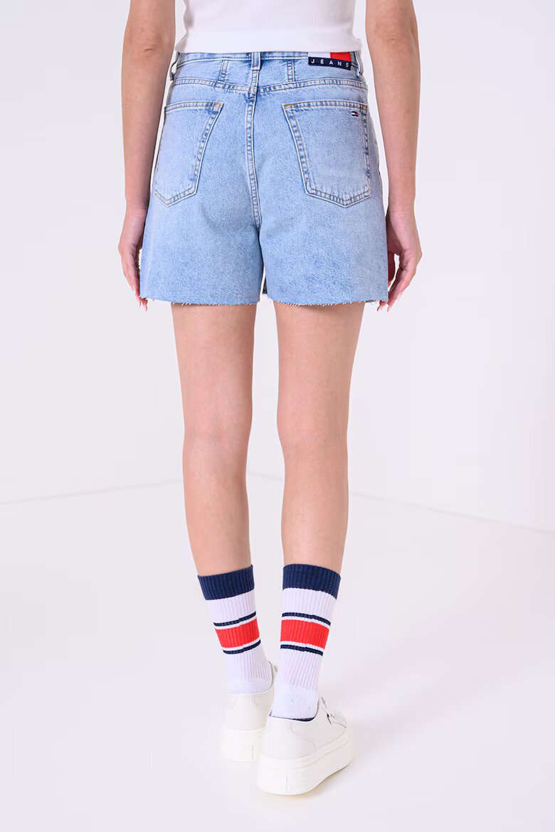 Tommy Jeans Къси дънки Mom Светлосин