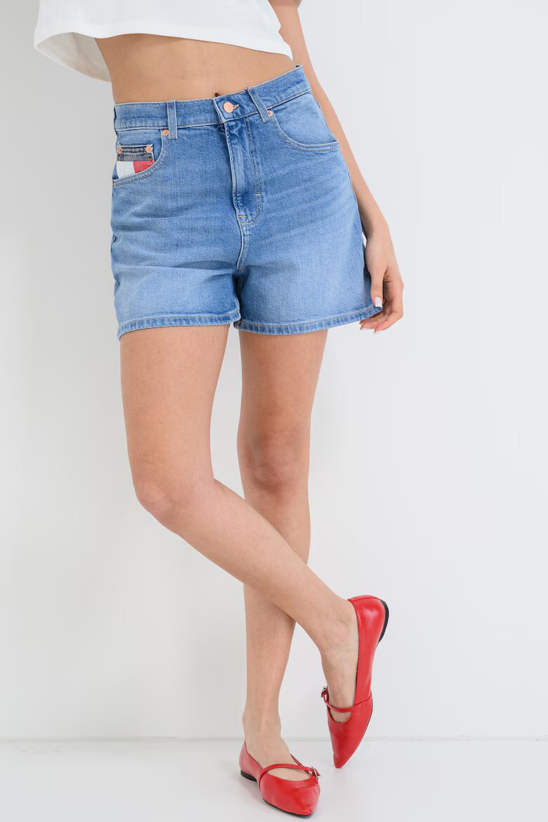 Tommy Jeans Къси дънки тип Mom Светлосин