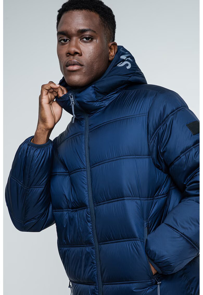 Tommy Jeans Късо капитонирано зимно яке с качулка
