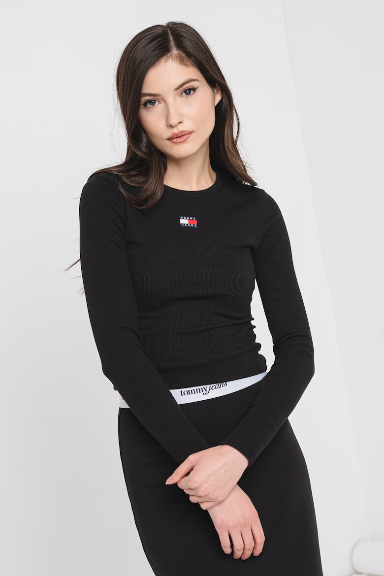 Tommy Jeans Памучна слим блуза Черен
