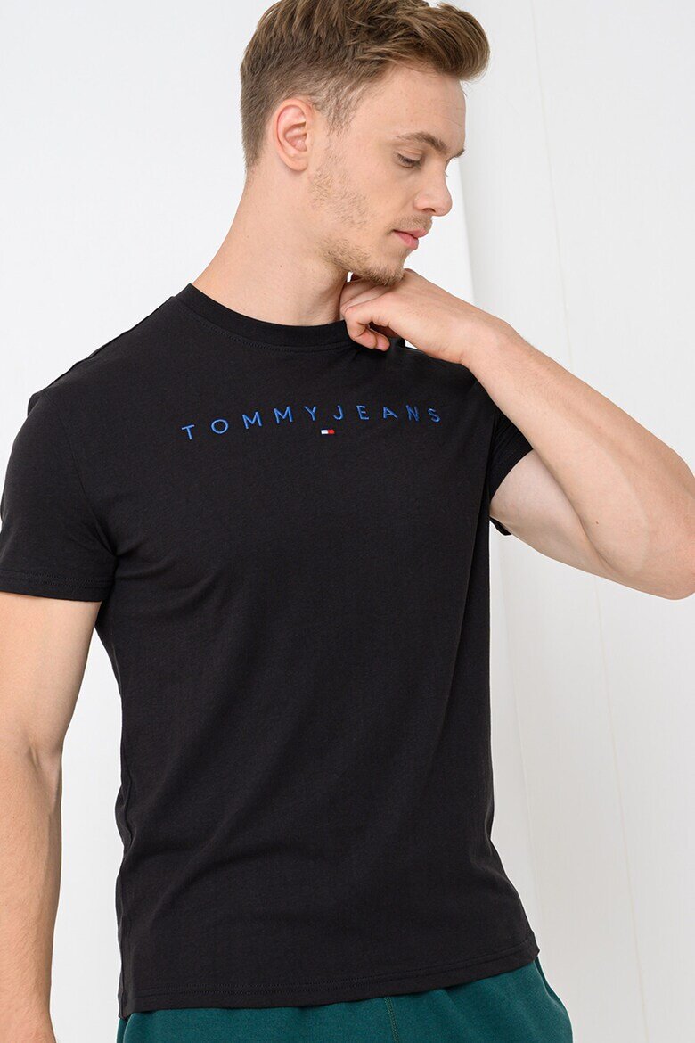 Tommy Jeans Памучна тениска с бродирано лого Черен