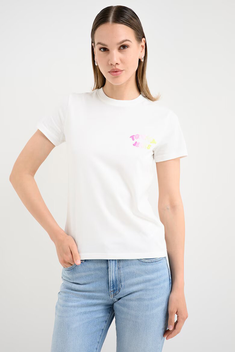 Tommy Jeans Памучна тениска с лого Мръснобял