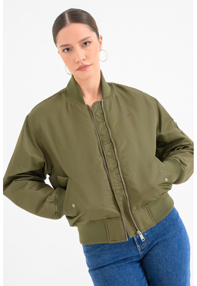 Tommy Jeans Подплатено бомбър яке Essential с лого - Маслинено зелено